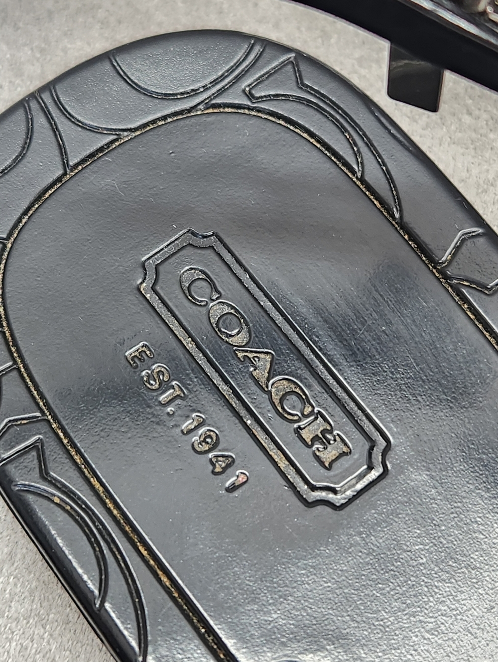 Coach T-strap Sandals 9 Black Jelly Piccadilly A6370 Thong Dainty Logo Charm - Picture 14 of 16